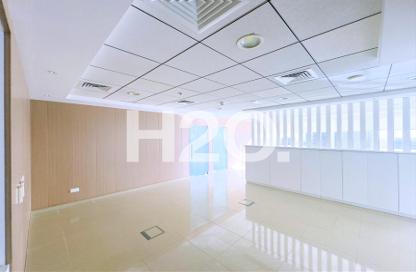 Office Space - Studio - 1 Bathroom for rent in The Burlington - Business Bay - Dubai
