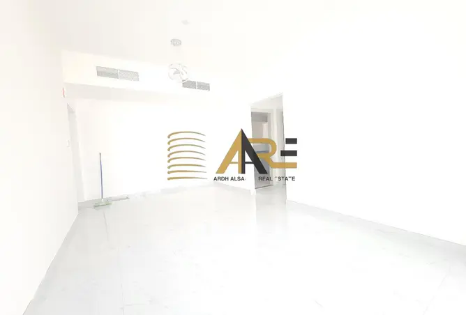 122473642 - Property Image 3