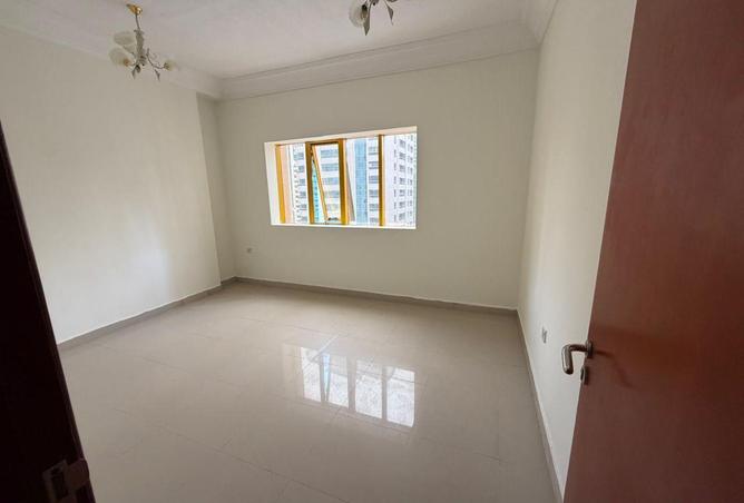 75401480 - Property Image 3