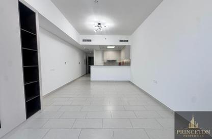 Apartment - Studio - 1 for rent in Al Jaddaf Avenue - Al Jaddaf - Dubai Apartment - Studio - 1 for rent in Al Jaddaf Avenue - Al Jaddaf - Dubai