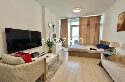 Apartment - Studio - 1 Bathroom for rent in Bloom Heights B - Bloom Heights - District 15 - Jumeirah Village Circle - Dubai