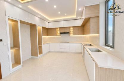 Villa - 5 Bedrooms - 7 Bathrooms for sale in Al Zaheya Gardens - Al Zahya - Ajman Villa - 5 Bedrooms - 7 Bathrooms for sale in Al Zaheya Gardens - Al Zahya - Ajman