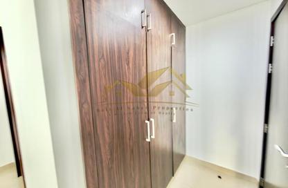 Apartment - 1 Bedroom - 2 Bathrooms for rent in Jumeirah Garden City - Al Satwa - Dubai