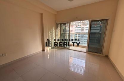 Apartment - 2 Bedrooms - 2 Bathrooms for rent in Al Taawun Street - Al Taawun - Sharjah
