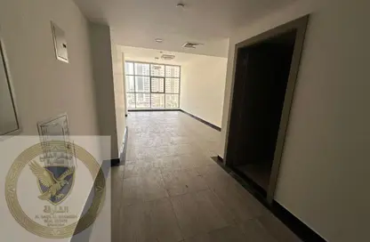 Apartment - 3 Bedrooms - 3 Bathrooms for rent in Al Mamzar - Al Mamzar - Sharjah - Sharjah