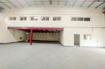 Warehouse - Studio - 1 for rent in Wadi AL AIN 1 - Al Noud - Al Ain