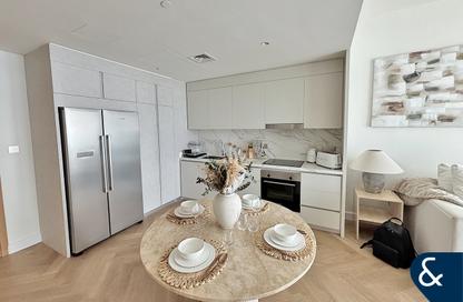 شقة - 2 غرف نوم - 2 حمامات للايجار في برج Beach Vista 1 - بيتش فيستا - إعمار بيتشفرونت - دبي هاربور - دبي