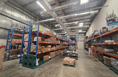 Warehouse - Studio - 1 for rent in Dubai Investment Park 1 (DIP 1) - Dubai Investment Park (DIP) - Dubai