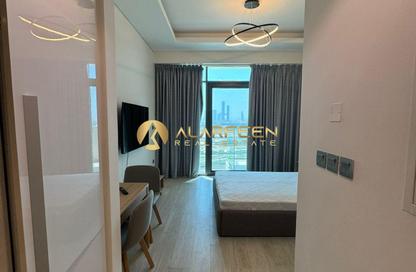 Apartment - Studio - 1 Bathroom for rent in Farhad Azizi Residence - Dubai Healthcare City 2 - Al Jaddaf - Dubai