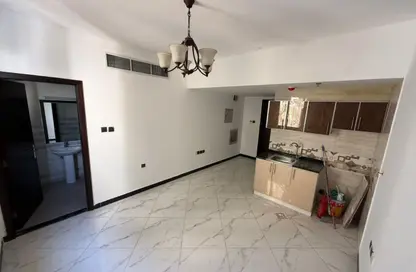 Apartment - Studio - 1 Bathroom for rent in Al Jurf 2 - Al Jurf - Ajman Downtown - Ajman