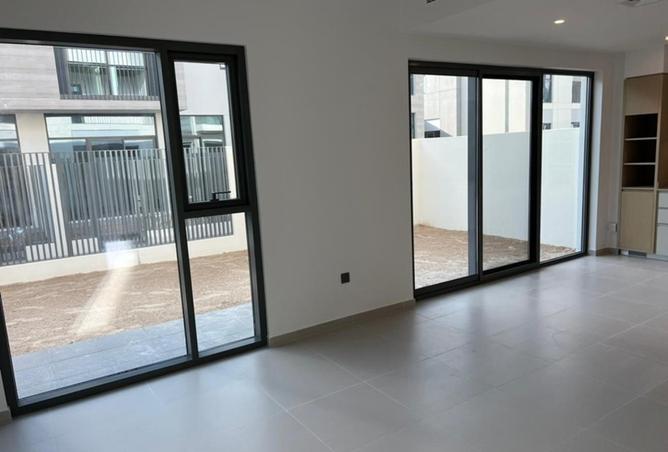 79418104 - Property Image 2