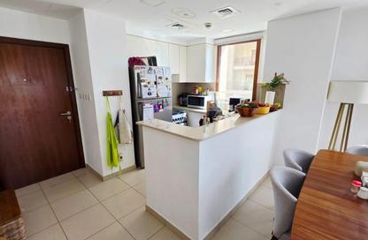 Apartment - 3 Bedrooms - 3 Bathrooms for sale in Zahra Breeze Apartments 3B - Zahra Breeze Apartments 3 - Zahra Breeze Apartments - Town Square - Dubai