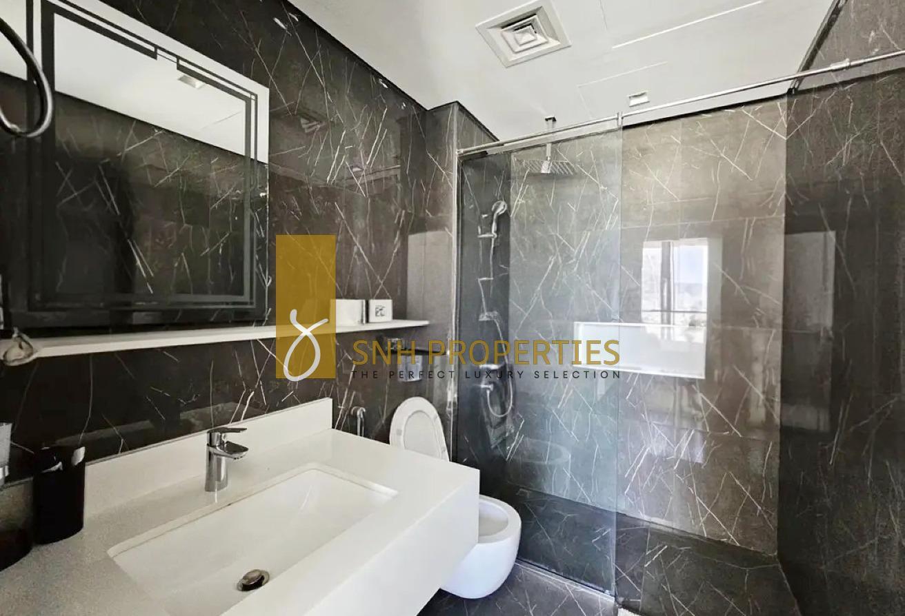 FULLY FURNISHED | MULTIPLE CHEQUES | HUGE 1BR photo 7