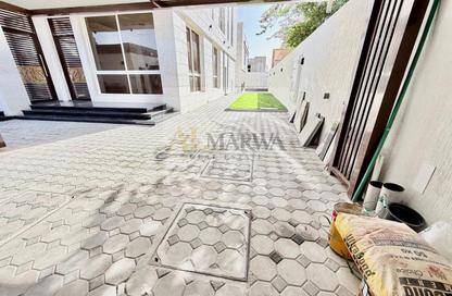 Villa - 5 - 7 for rent in Hoshi 1 - Hoshi - Al Badie - Sharjah