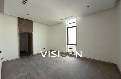 Villa - 5 Bedrooms - 7 Bathrooms for rent in Al Aweer 1 - Al Aweer - Dubai