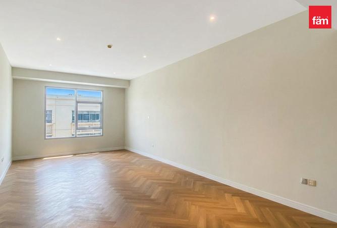 128835224 - Property Image 3
