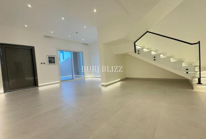 60130092 - Property Image 2