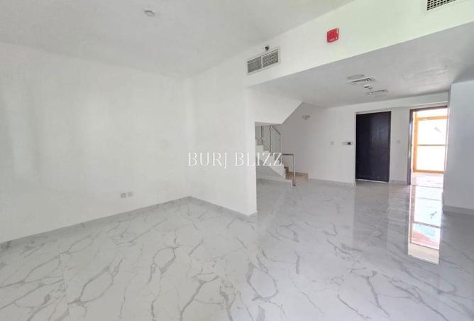 60130092 - Property Image 3
