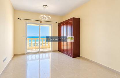 Apartment - Studio - 1 for rent in Royal breeze 2 - Royal Breeze - Al Hamra Village - Ras Al Khaimah