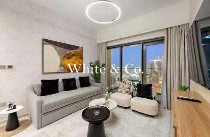 Apartment - 1 Bedroom - 1 Bathroom for rent in Burj Royale - Downtown Dubai - Dubai