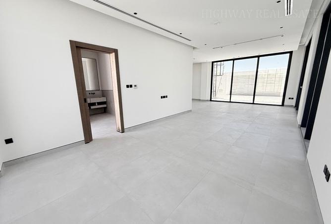 94881647 - صورة العقار 2