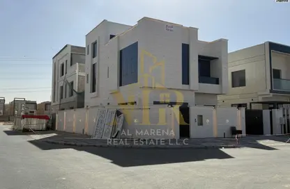 Villa - 5 Bedrooms - 7 Bathrooms for sale in Al Amira Village - Al Yasmeen - Ajman