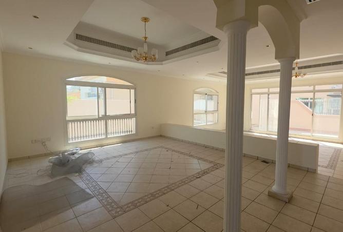 104249928 - Property Main Image