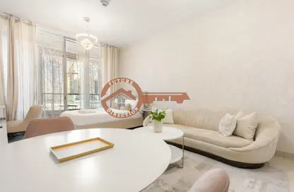 Apartment - 1 Bathroom for rent in Julphar Residence - Al Reem Island - Abu Dhabi