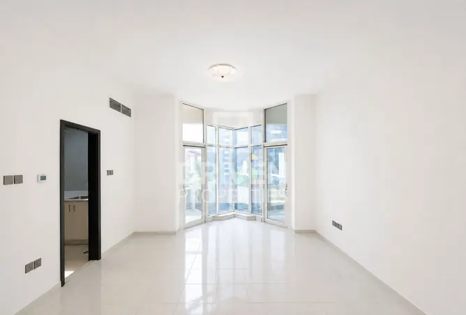 160982153 - Property Image 2