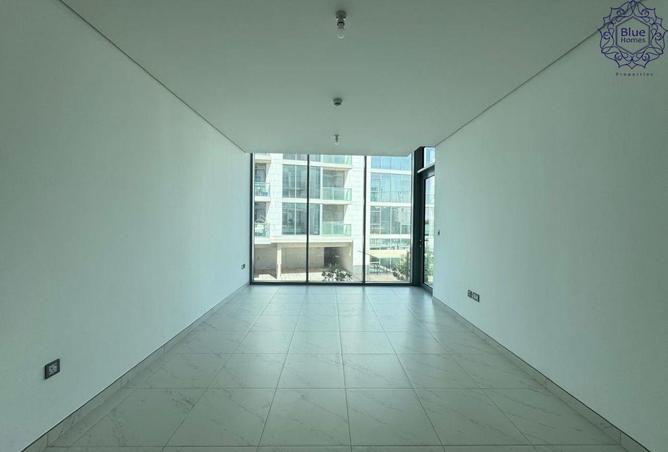 73113435 - Property Image 2