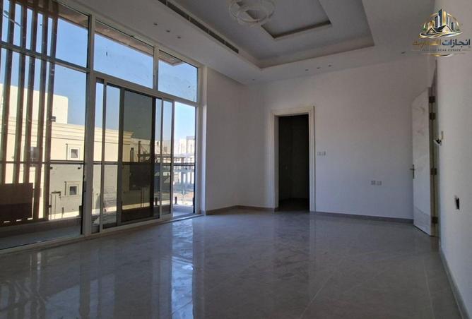 106403800 - Property Image 2