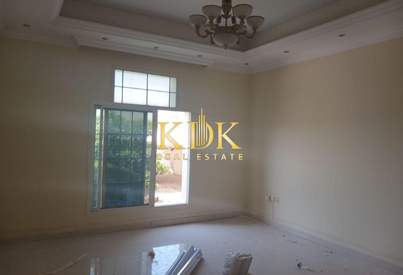 Modern Villa | Best Amenities | Spacious photo 2