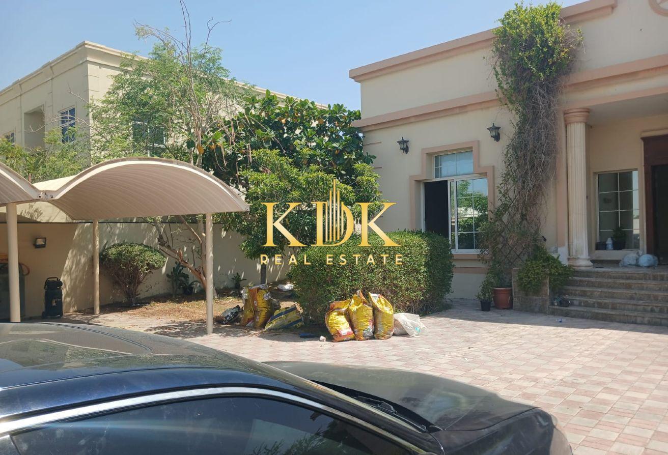 Modern Villa | Best Amenities | Spacious photo 4