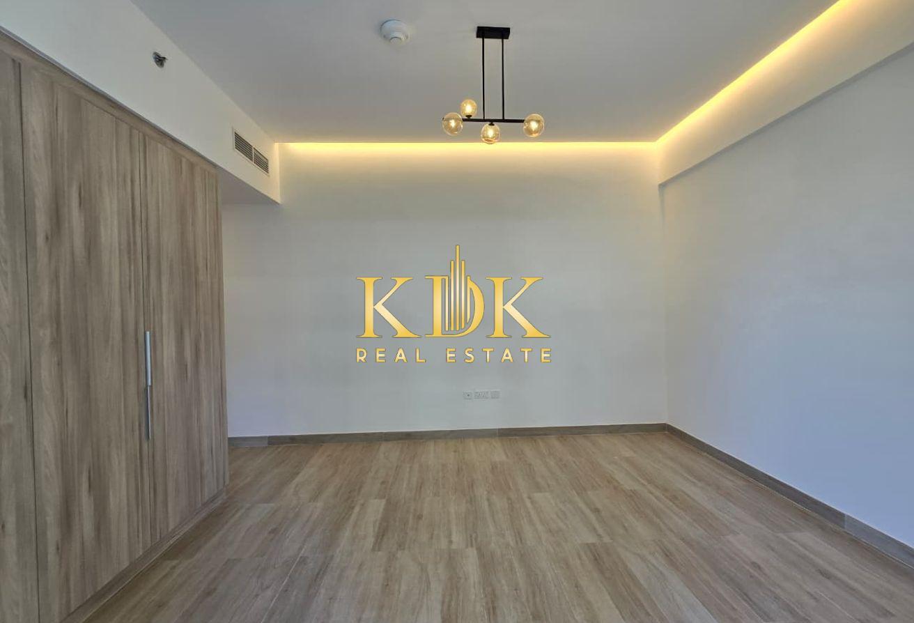 Brand New | Near To Enrance and Exit | Call Now photo 5