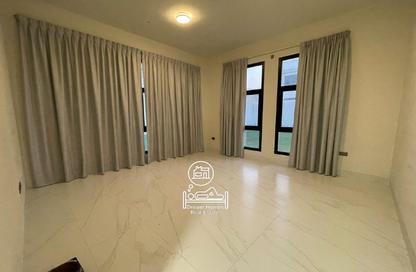 Villa - 4 - 5 for rent in Khalifa City A Villas - Khalifa City A - Khalifa City - Abu Dhabi