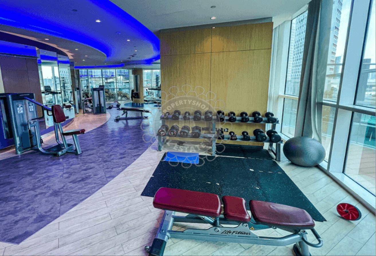 Specious 1BR | Community view | Downtown photo 8