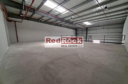 Warehouse - Studio - 1 for rent in Al Sajaa Industrial - Al Sajaa - Sharjah