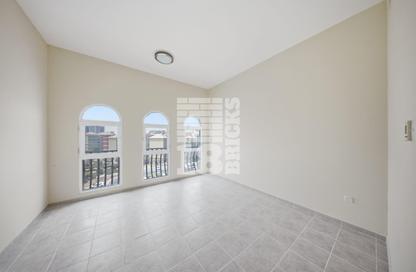 شقة - 2 - 3 للبيع في المبنى 153 - طراز حديث - ديسكفري جاردنز - دبي