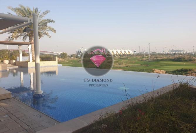 74635787 - Property Image 2