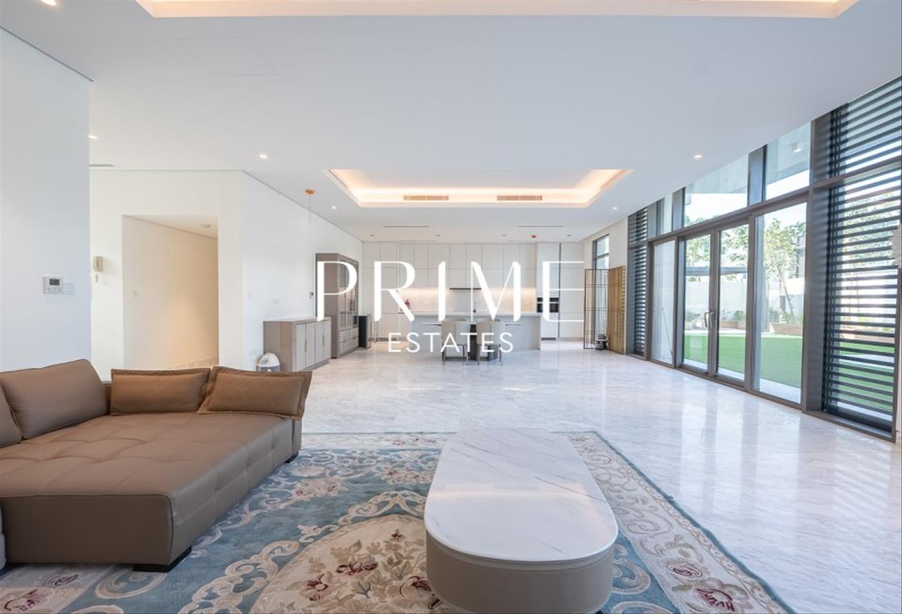 Furnished 5BR Villa | With Pool and Lift | Vacant! photo 18