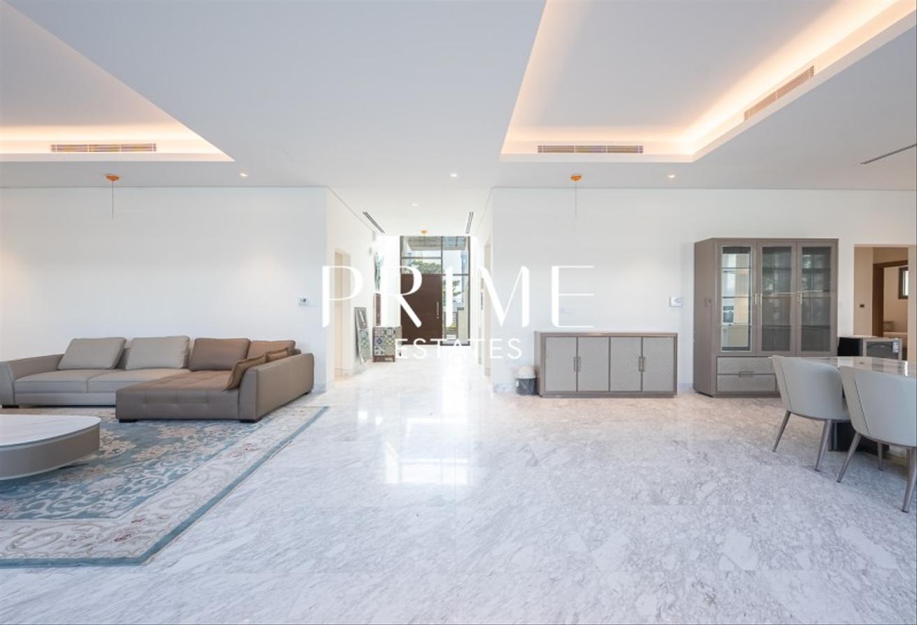Furnished 5BR Villa | With Pool and Lift | Vacant! photo 20