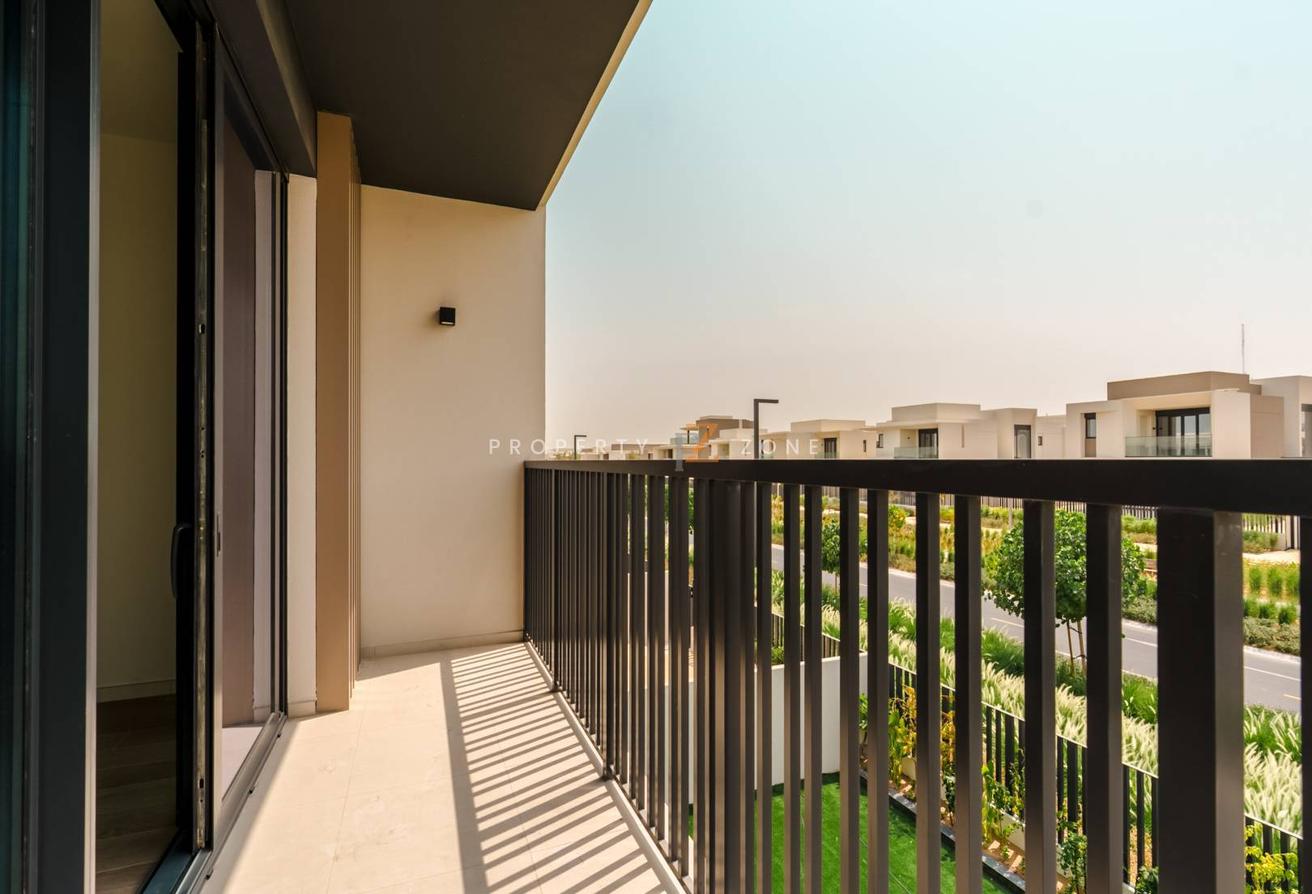 Single Row | Quiet Community View | Vastu Home photo 25