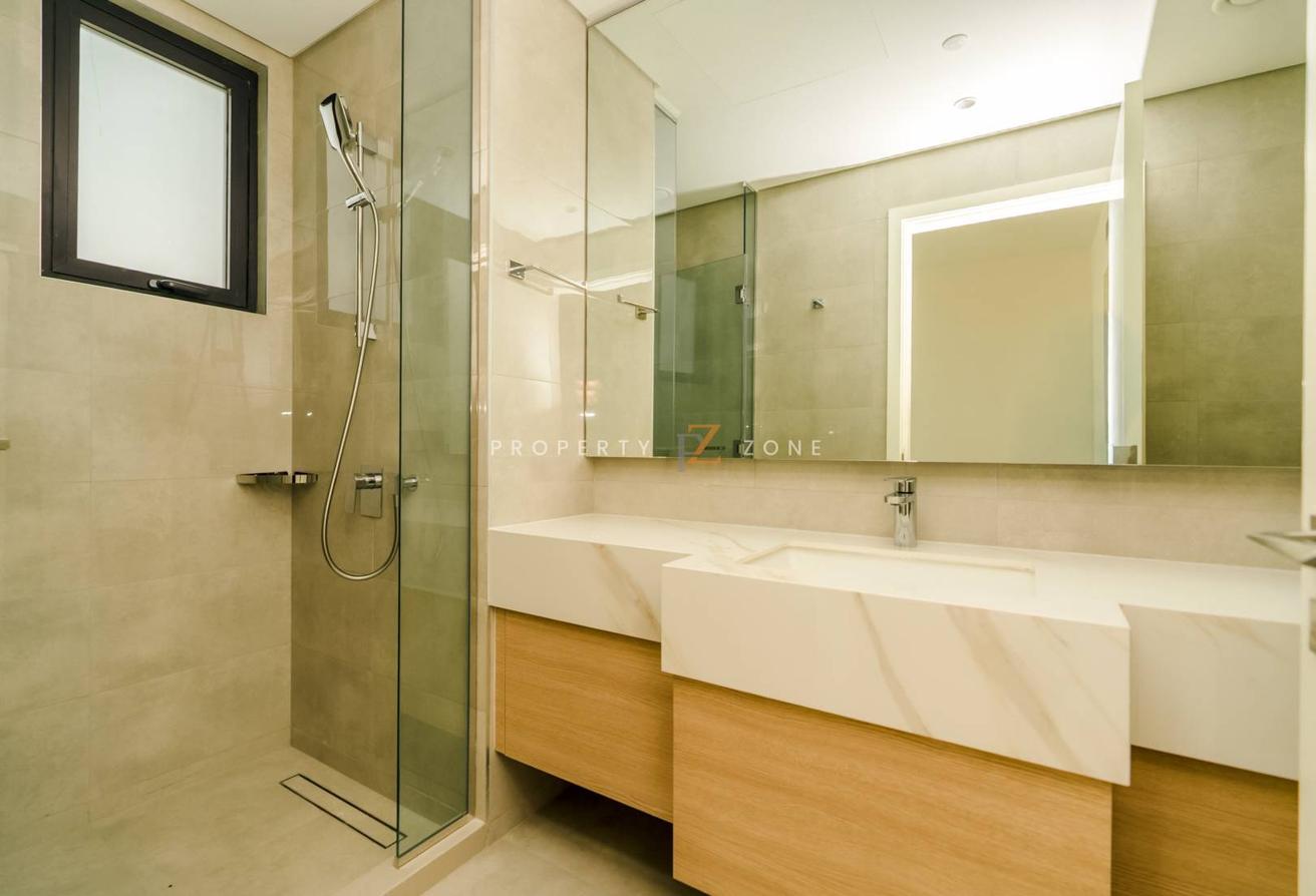 Single Row | Quiet Community View | Vastu Home photo 18