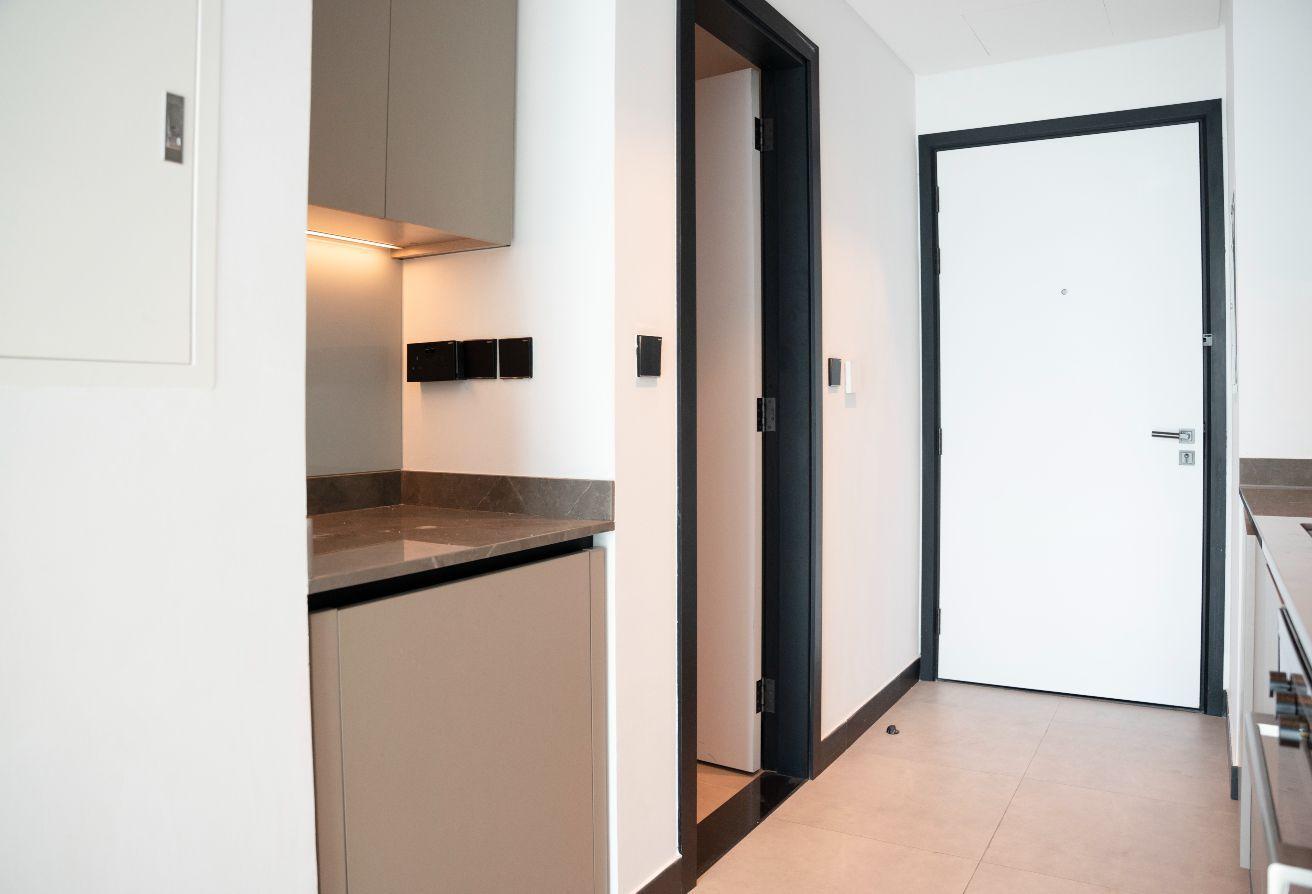 BIG STUDIO | FULLY FURNISHED | READY MOVE IN photo 12