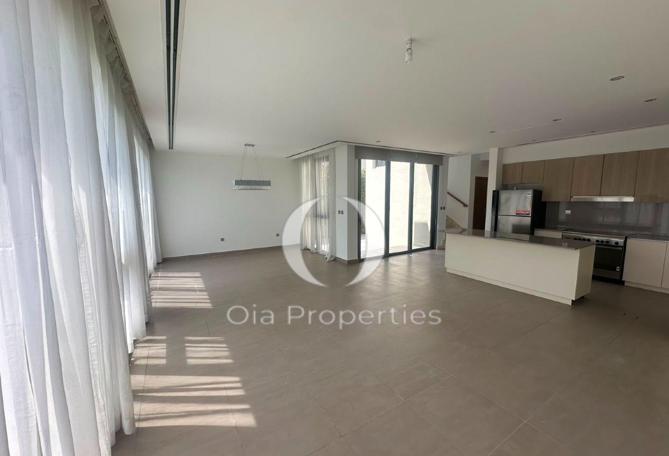 Spacious 4BR Villa | Premium Family Lifestyle photo 12