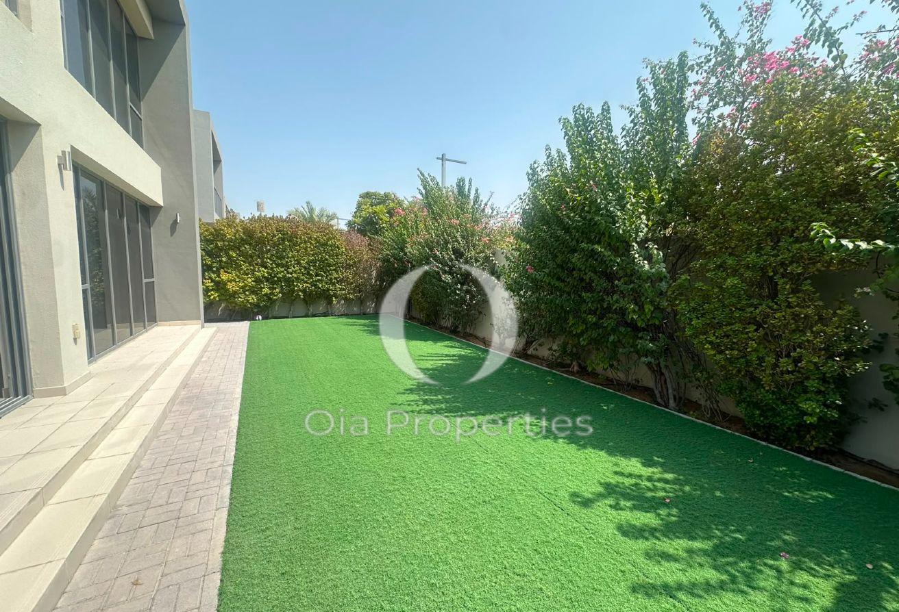 Spacious 4BR Villa | Premium Family Lifestyle photo 10