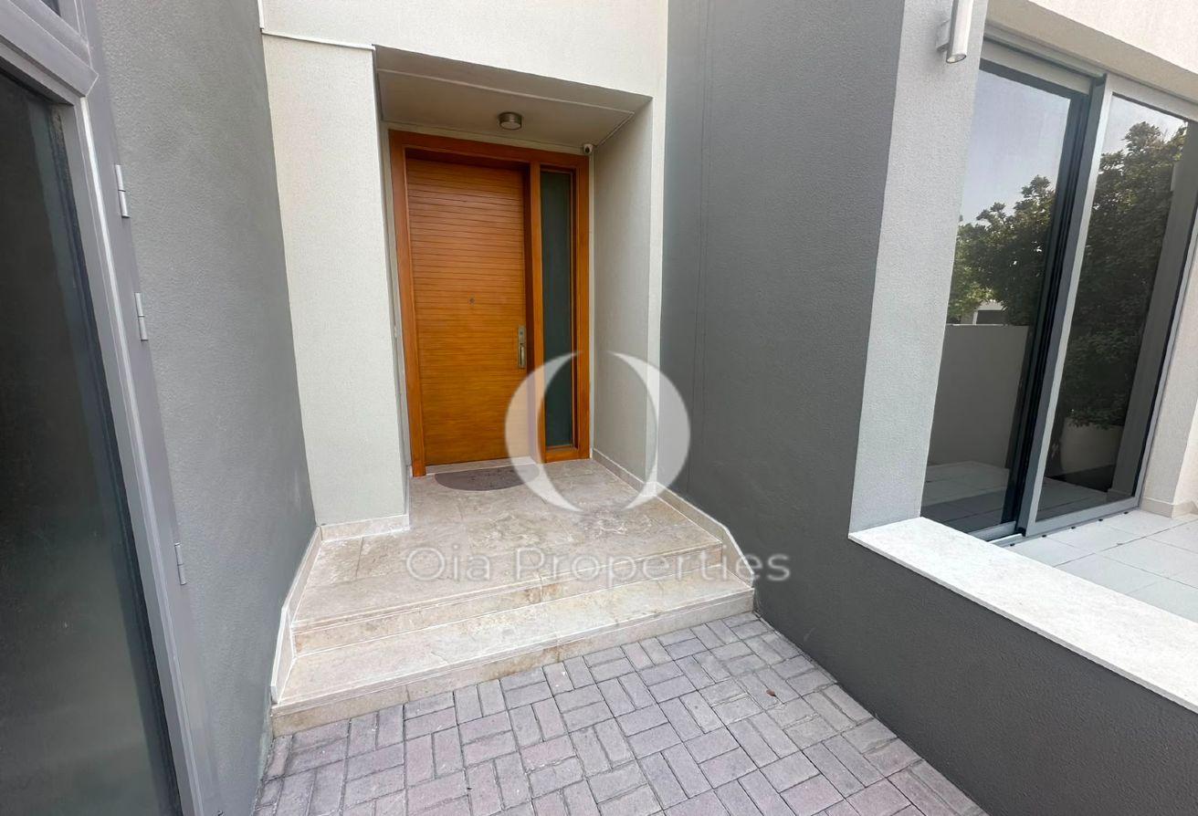 Spacious 4BR Villa | Premium Family Lifestyle photo 6