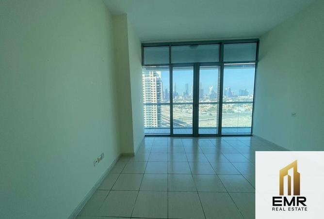 82811041 - صورة العقار 3