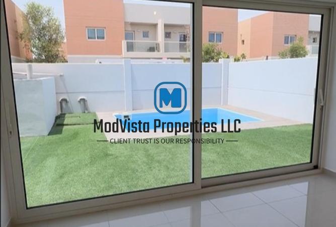 83226141 - Property Image 3