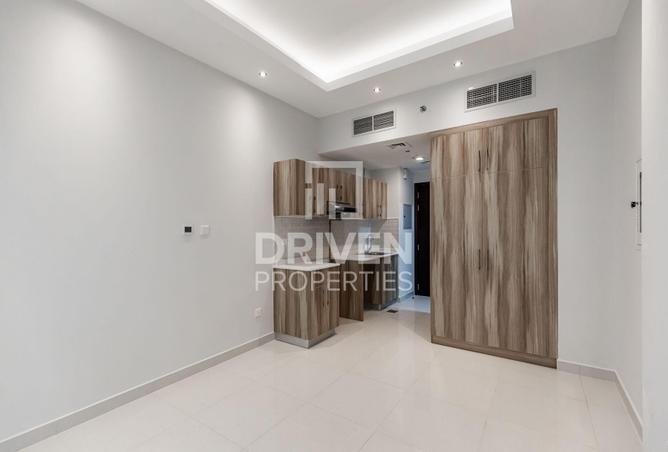 68289979 - Property Image 3